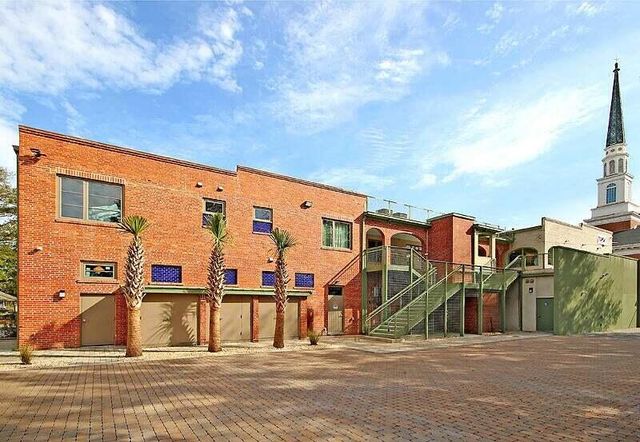 2000 Reynolds Avenue 204, North Charleston, SC 29405