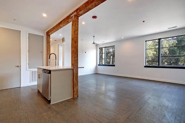 2000 Reynolds Avenue 204, North Charleston, SC 29405