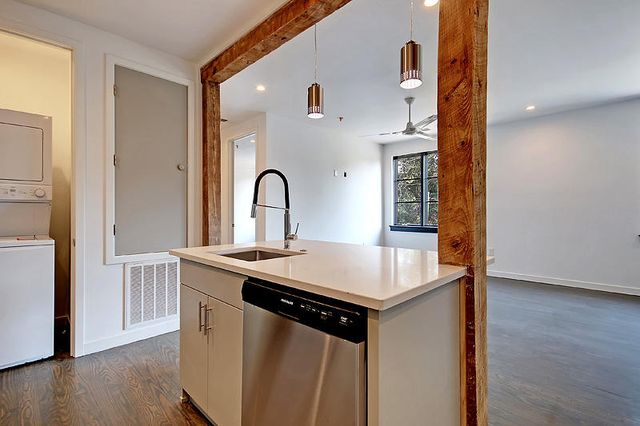 2000 Reynolds Avenue 204, North Charleston, SC 29405