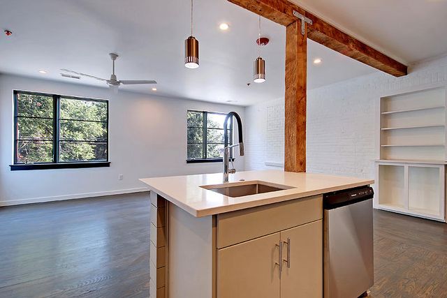 2000 Reynolds Avenue 204, North Charleston, SC 29405