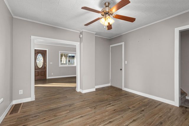 1307 S 8th Street, Brainerd, MN 56401