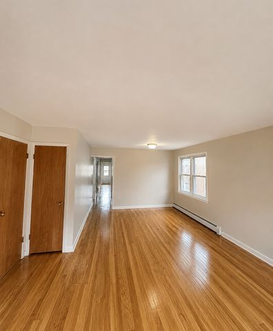 1551 N 43rd Avenue, Stone Park, IL 60165