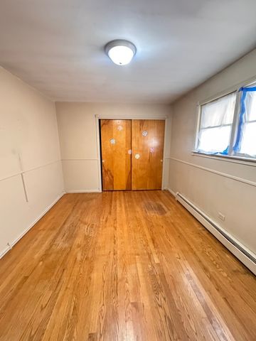 1551 N 43rd Avenue, Stone Park, IL 60165