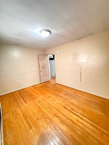 1551 N 43rd Avenue, Stone Park, IL 60165