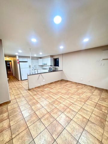 1551 N 43rd Avenue, Stone Park, IL 60165