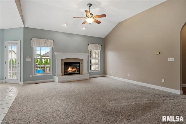 517 HEATHROW Lane, Rochester, IL 62563