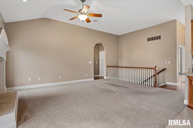 517 HEATHROW Lane, Rochester, IL 62563