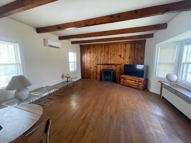1008 Hampton AVE, Bedford, VA 24523
