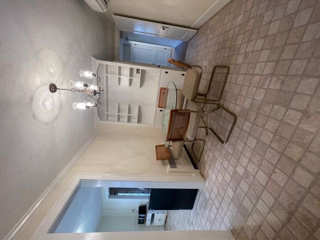 1008 Hampton AVE, Bedford, VA 24523