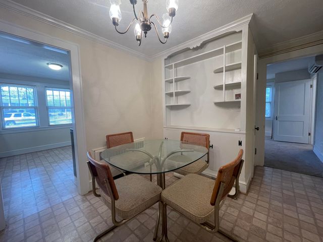 1008 Hampton AVE, Bedford, VA 24523