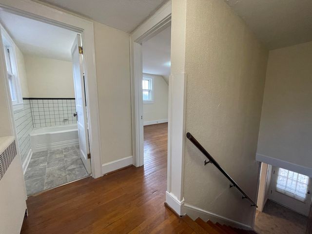 1008 Hampton AVE, Bedford, VA 24523