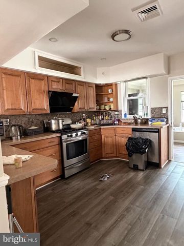 7414 CASTOR AVE, Philadelphia, PA 19152
