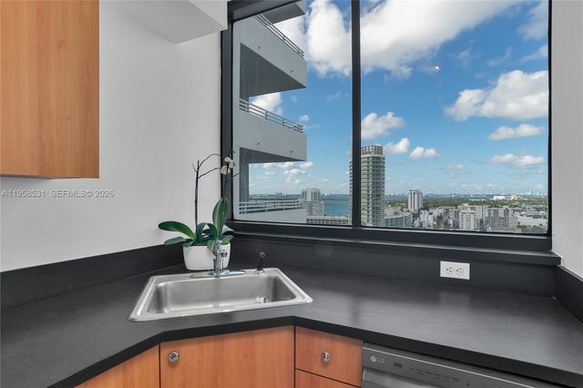 1330 West Ave 2409, Miami Beach, FL 33139