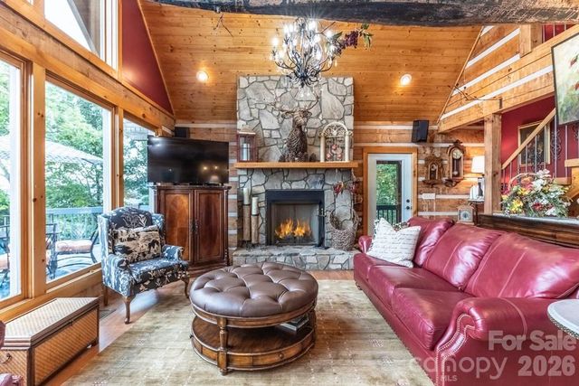 1783 W Cliff Road, Cullowhee, NC 28723