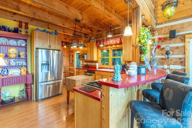 1783 W Cliff Road, Cullowhee, NC 28723