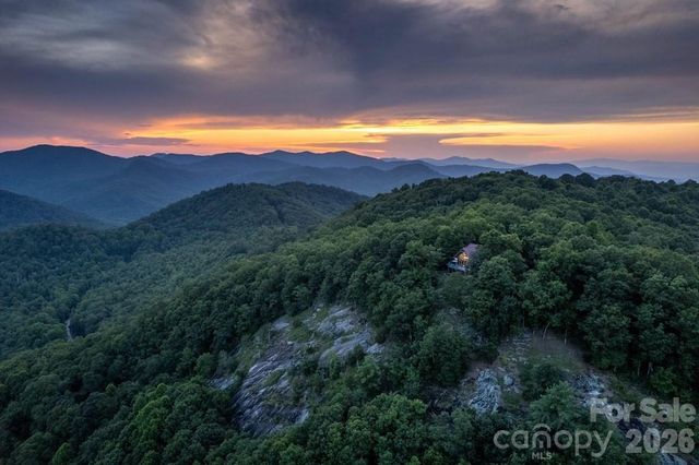 1783 W Cliff Road, Cullowhee, NC 28723
