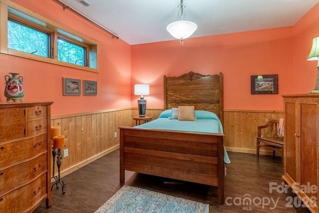 1783 W Cliff Road, Cullowhee, NC 28723