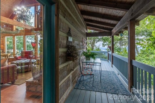 1783 W Cliff Road, Cullowhee, NC 28723