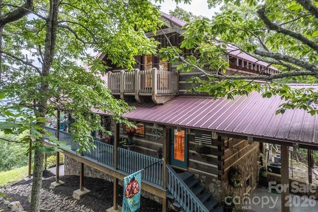 1783 W Cliff Road, Cullowhee, NC 28723