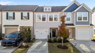 36 Hanging Moss Trail, Clayton, NC 27527