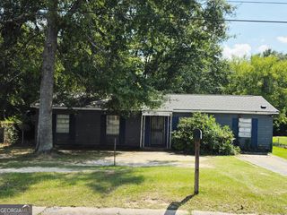 2666 Leone Drive N, Macon, GA 31206