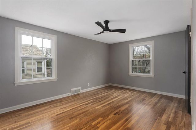 7339 Holmes Road, Kansas City, MO 64111