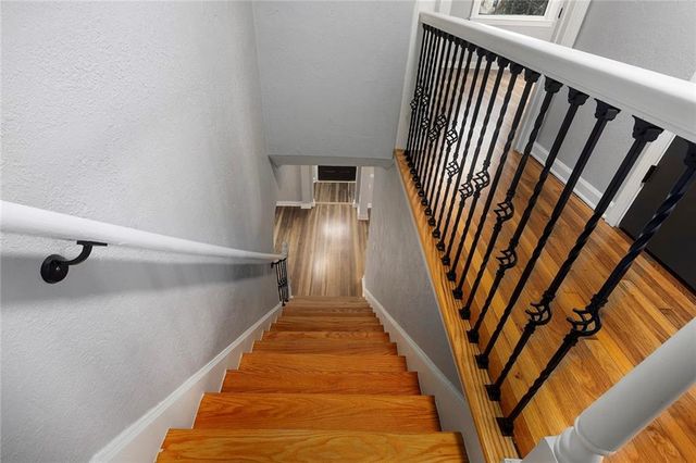 7339 Holmes Road, Kansas City, MO 64111