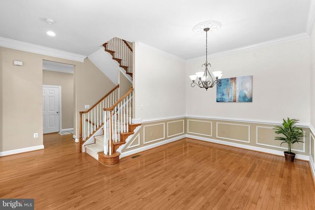 18357 EAGLE POINT SQ, Leesburg, VA 20176