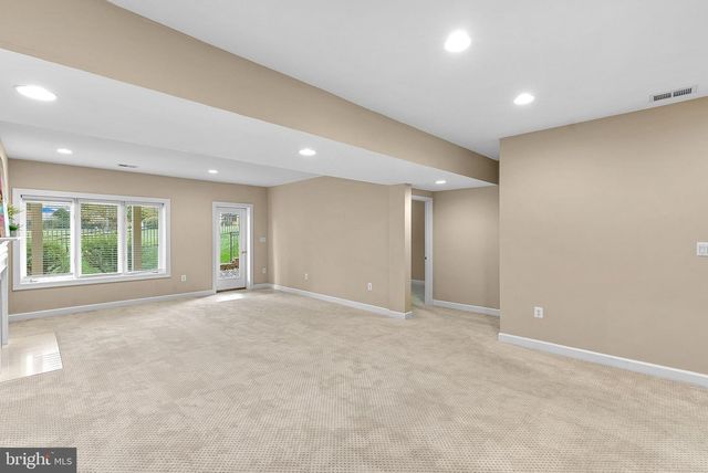 18357 EAGLE POINT SQ, Leesburg, VA 20176