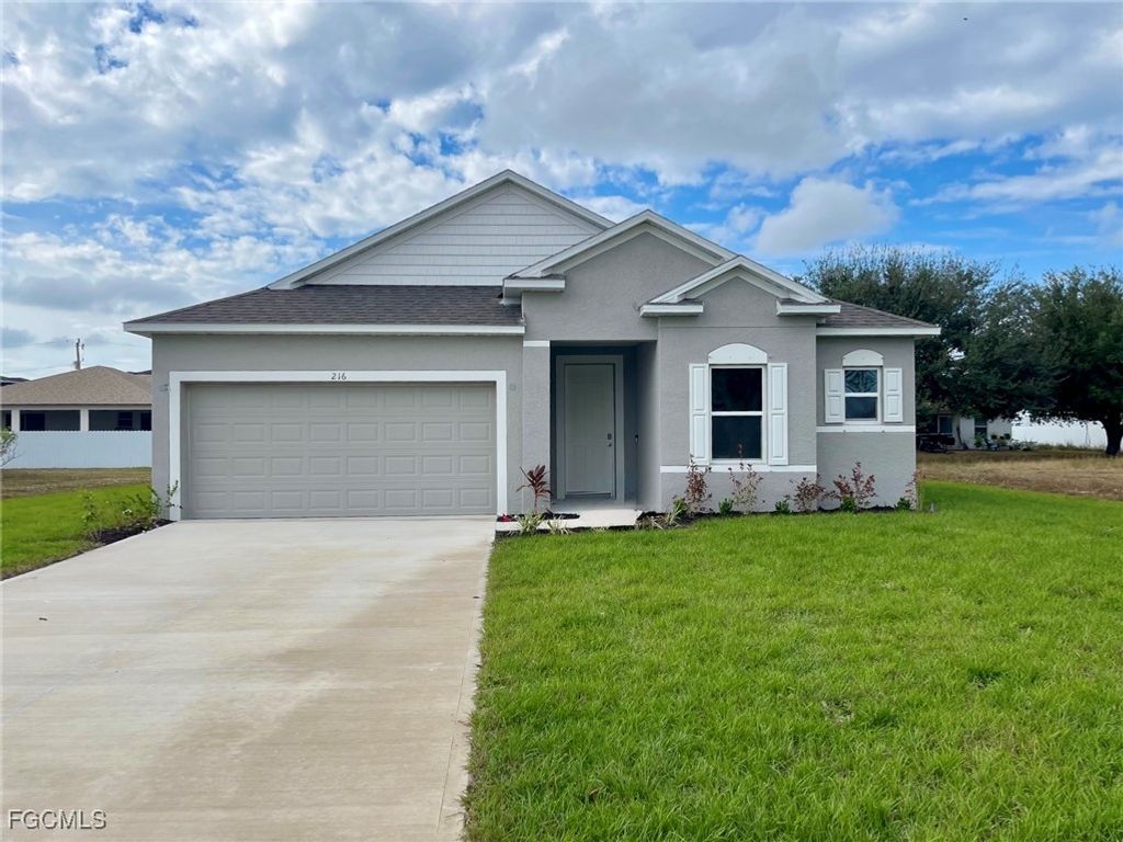 216 SW 14th AVE, Cape Coral, FL 33991