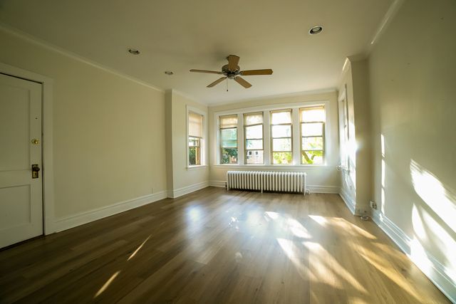 3733 N Christiana Avenue 1, Chicago, IL 60618