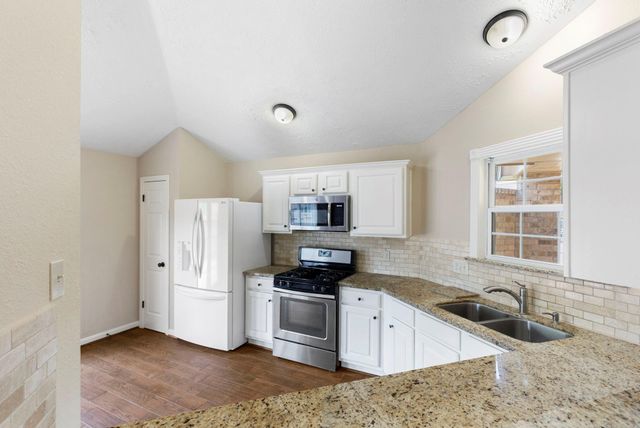 21435 Deerhaven Drive, Spring, TX 77388