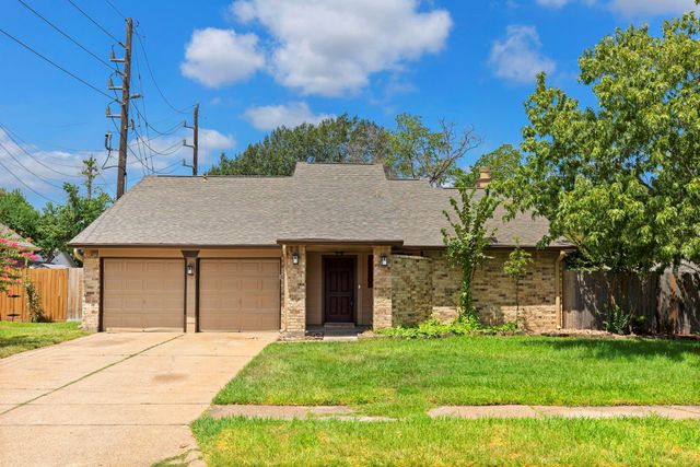 21435 Deerhaven Drive, Spring, TX 77388