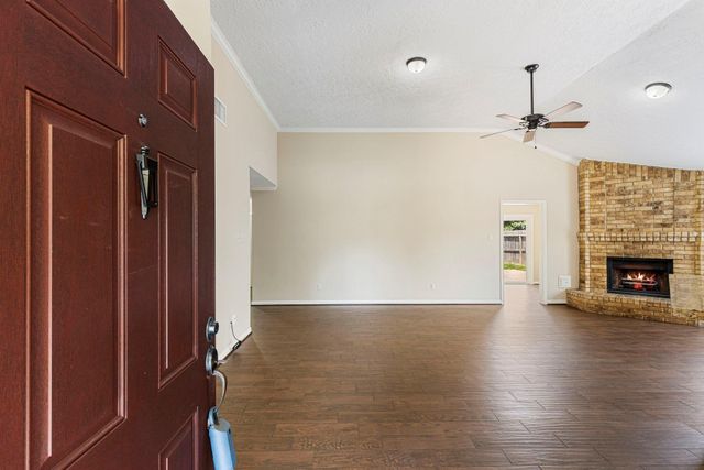 21435 Deerhaven Drive, Spring, TX 77388
