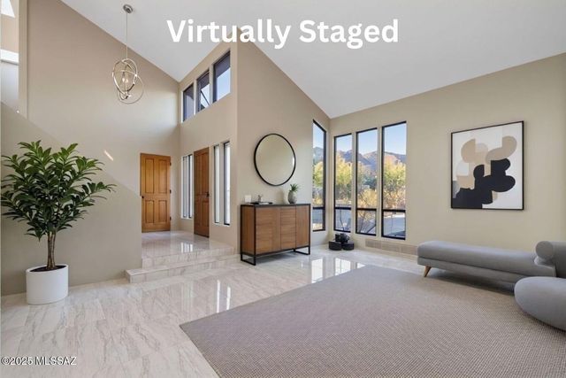 7041 N Skyway Drive, Tucson, AZ 85718