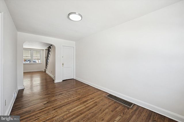 225 N BISHOP, Clifton Heights, PA 19018