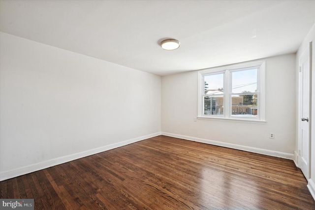 225 N BISHOP, Clifton Heights, PA 19018