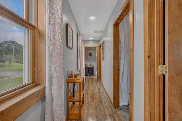615 Washington Boulevard, Washington Twp, PA 18013