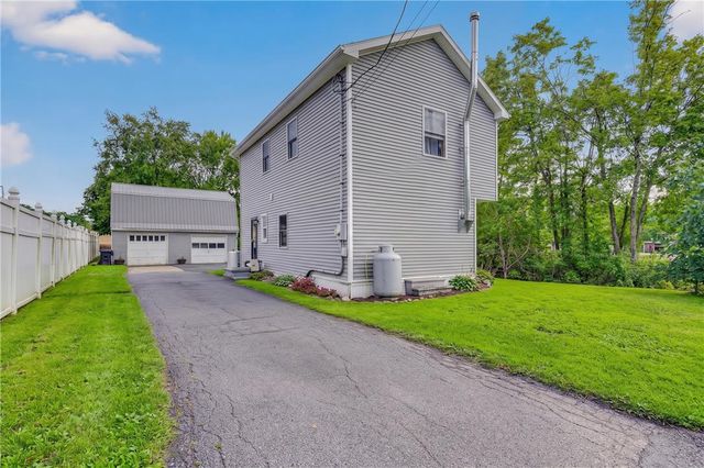 615 Washington Boulevard, Washington Twp, PA 18013