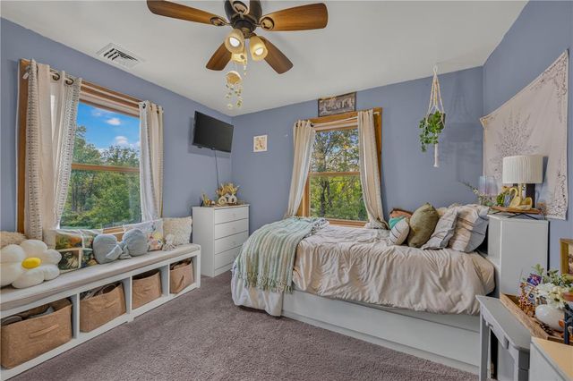615 Washington Boulevard, Washington Twp, PA 18013