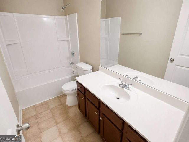 2170 Stonebrook Drive, Austell, GA 30106