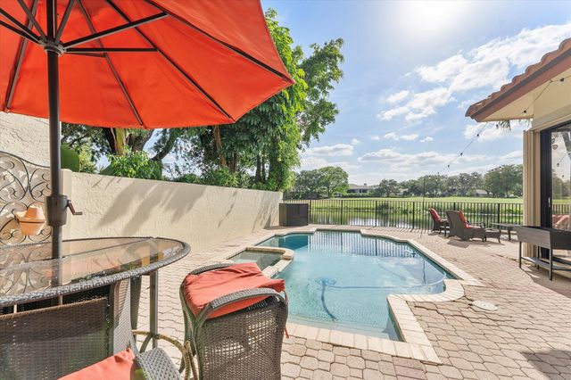 1820 Monte Carlo Way 17, Coral Springs, FL 33071