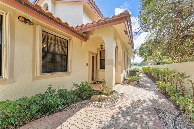 1820 Monte Carlo Way 17, Coral Springs, FL 33071