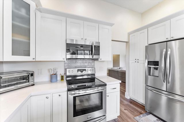 1820 Monte Carlo Way 17, Coral Springs, FL 33071