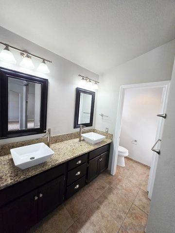 2517 Whispering Palms Loop, Chula Vista, CA 91915