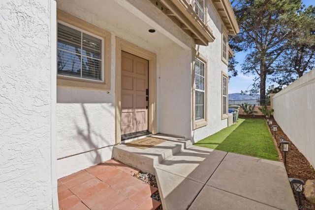 2517 Whispering Palms Loop, Chula Vista, CA 91915