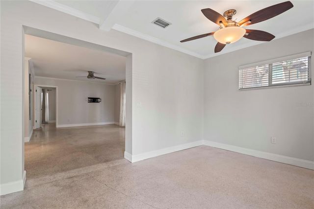 3002 W DELEON STREET, Tampa, FL 33609