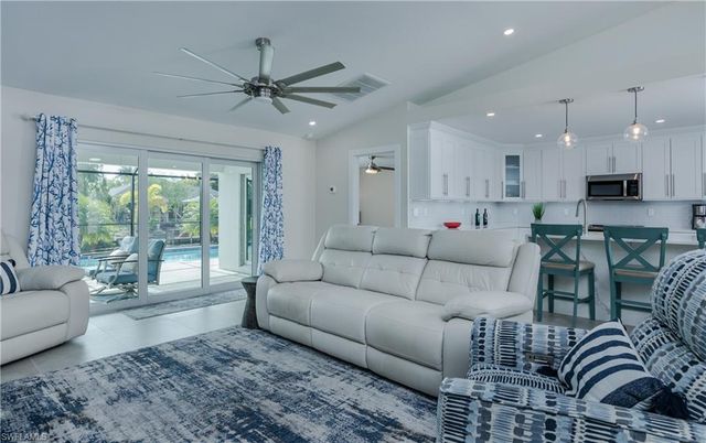 2207 Surfside BLVD, Cape Coral, FL 33991