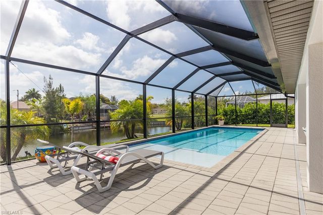 2207 Surfside BLVD, Cape Coral, FL 33991