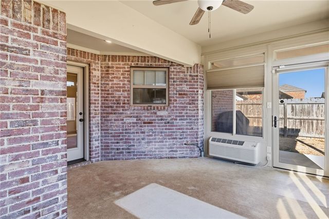 4323 Cornwall Street, Springdale, AR 72762